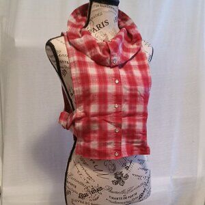 Original asymmetrical plaid top, handmade with mother-of-pearl snap buttons